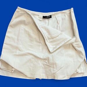 Y2K Preppy Vintage Off-White Women's Mini TennisGolf Skort By “Pantology.”